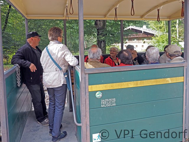 p9218219.jpg